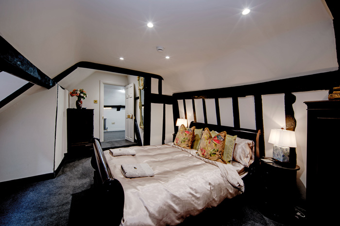 Judge Rigby Room - Luxury at Stone Court House | Demirbasa Limited Stone gallery image 3